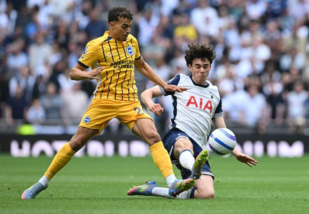 德天空：法兰克福对乌尊要价8000万欧，一些英超俱乐部有意